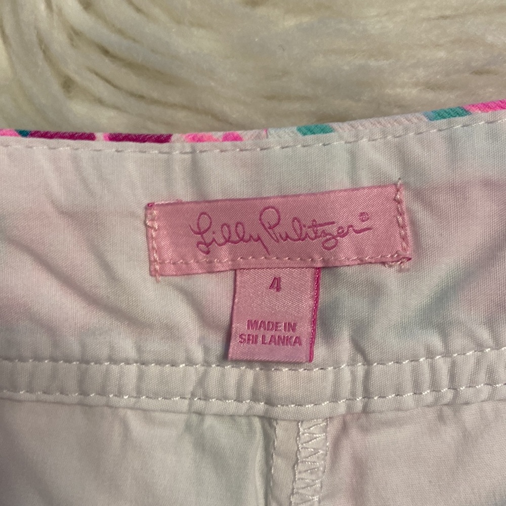 Lilly Pulitzer Skorts size 4 BNWOT two front pockets beautiful Skorts for summer - Picture 5 of 16